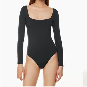Babaton Contour squad neck bodysuit